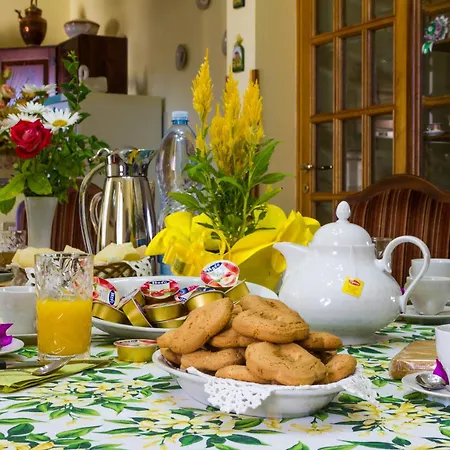Alojamento de Acomodação e Pequeno-almoço Casa Titti 3*