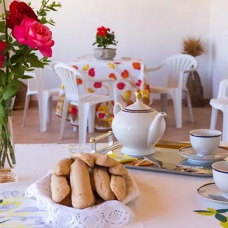 Alojamento de Acomodação e Pequeno-almoço Casa Titti Càbras