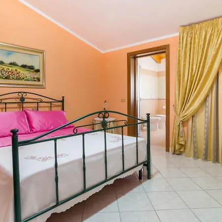Casa Titti Bed & Breakfast 3*
