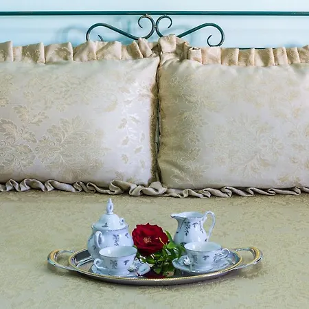 Casa Titti Bed & Breakfast 3*